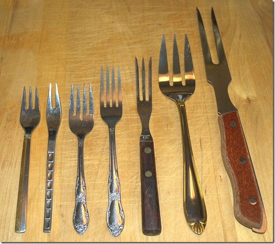 1024px-Assorted_forks